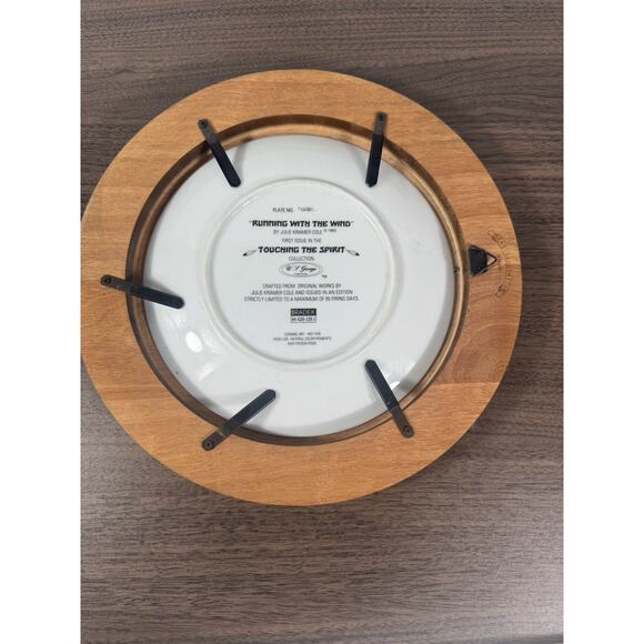 Running With The Wind Touching the Spirit Collection Julie Kramer Cole 7288C VTG - Picture 2 of 4